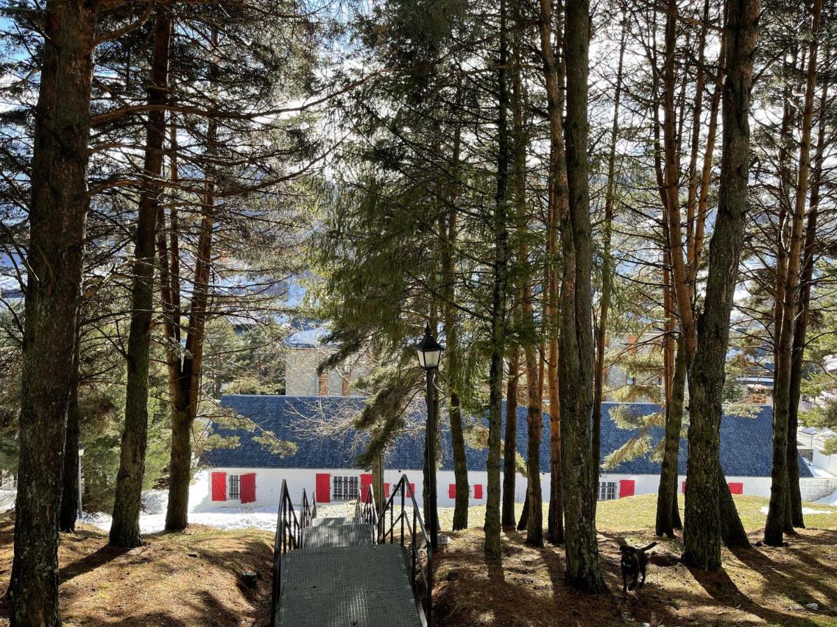 Izas - Pirineos360 - Practico Y Sencillo - Perfecto Para Esquiadores Формигал Екстериор снимка
